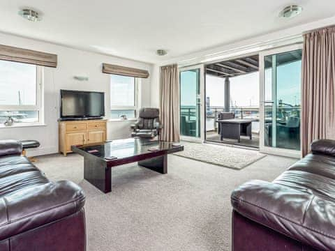 Living area | Panorama, Poole