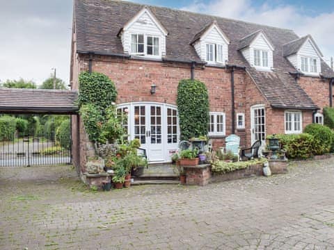 Exterior | Holly Cottage, Telford