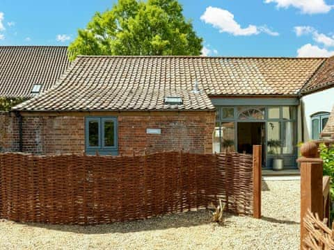 Exterior | Granary - Tunstead Cottages, Tunstead