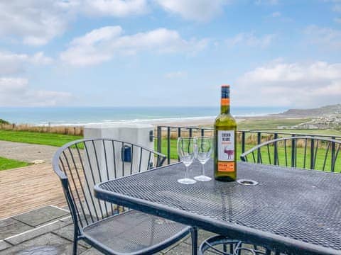 Sitting-out-area | Zephyr&rsquo;s View, Widemouth Bay, near Bude