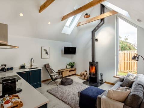 Open plan living space | Nanas Cottage - Nana and Lily Cottages, Findhorn