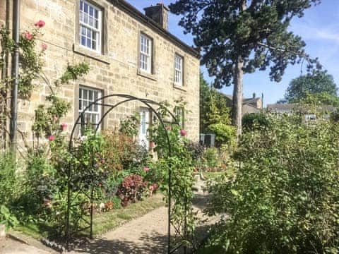 Exterior | Linden Cottage, Matlock Green, Matlock