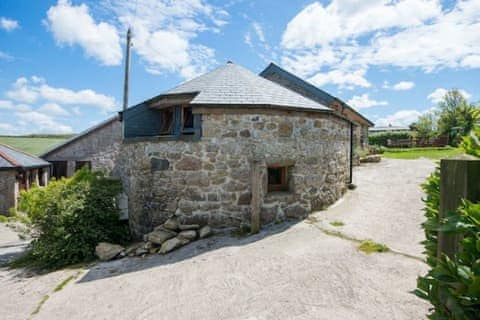 Treganoon Round Barn, Lostwithiel