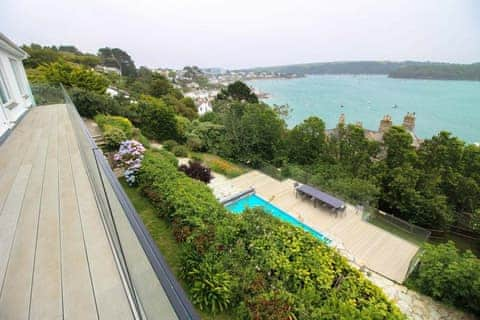 Upper Cobblestones, St Mawes