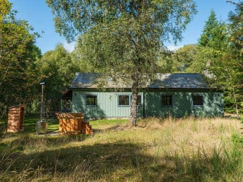 Exterior | Riverside Cottage - Kerrow House, Cannich