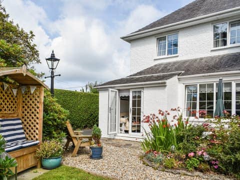 Exterior | Egryn Bach, Nefyn