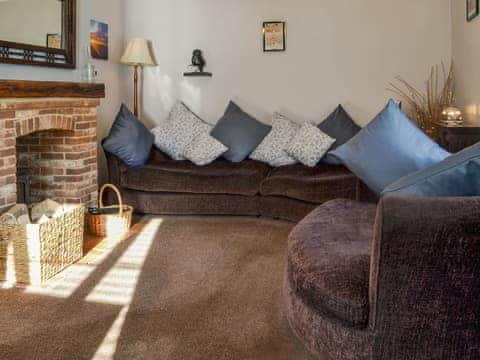 Living room | Rose Cottage - Cox&rsquo;s Cottages, Cromer