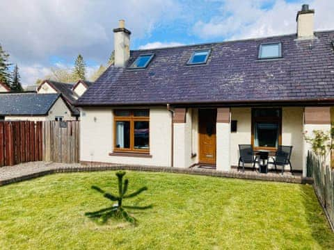 Exterior | Aonachan Cottage, Spean Bridge