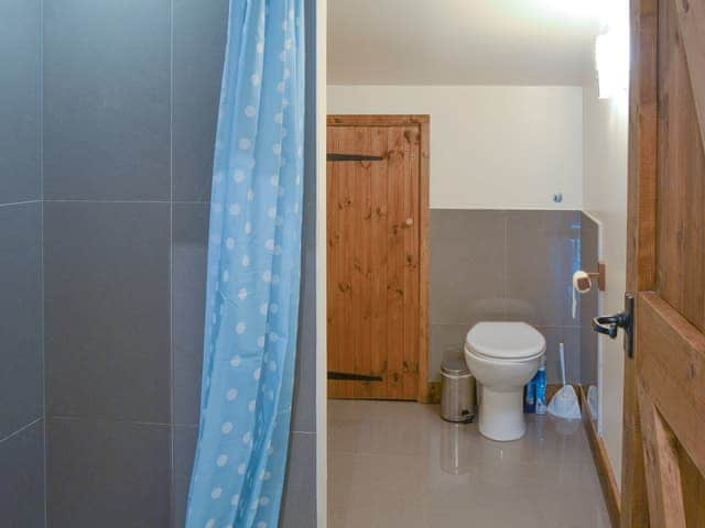 Bathroom | Chestnut Cottage - The Cottages, Hawley, near Dartford