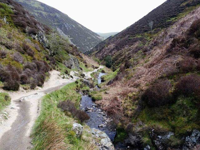 Carding Mill Valley | Home Farm House, Dorrington, near Church Stretton