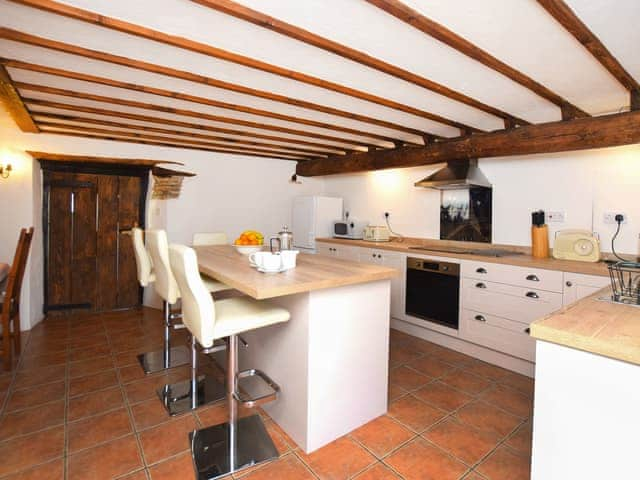 Kitchen | The Cottage - Lower Whitsleigh Farm, Roborough, near Winkleigh