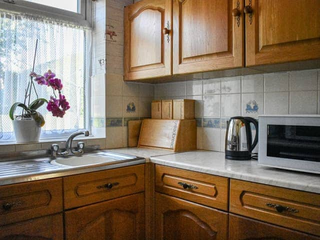 Kitchen | New Meadows Cottage, Pickering