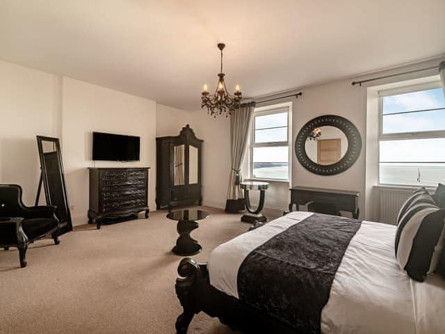 Master bedroom | Babbacombe House, Torquay
