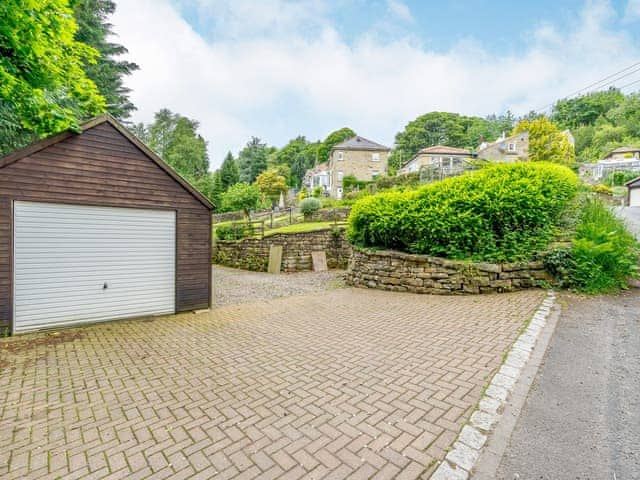 Parking | Benchmark Cottage, Glaisdale