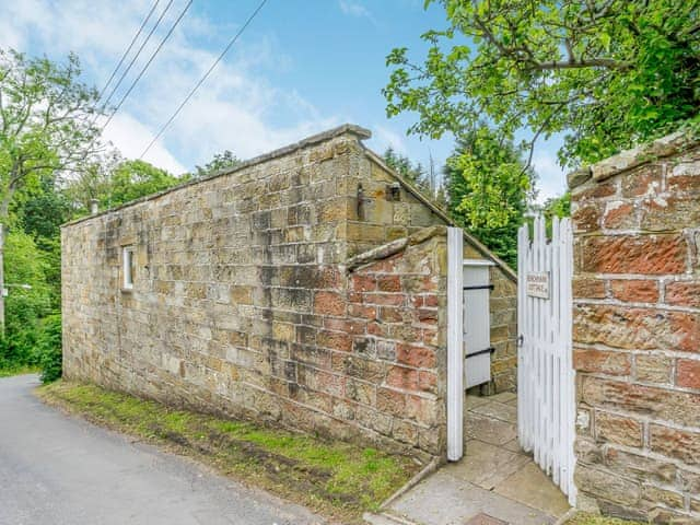 Outdoor area | Benchmark Cottage, Glaisdale