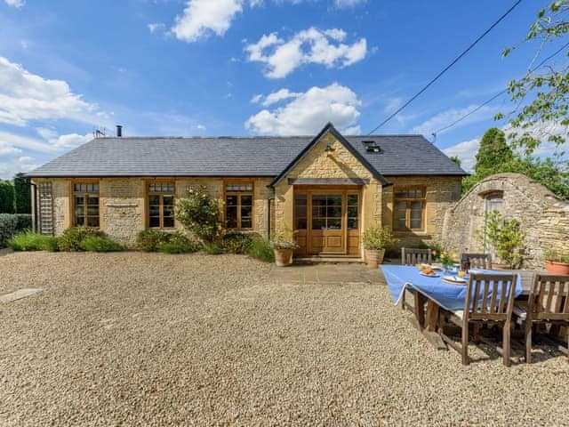 Exterior | The Barn, Shipton Under Wychwood