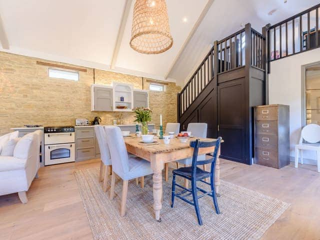 Dining Area | The Barn, Shipton Under Wychwood