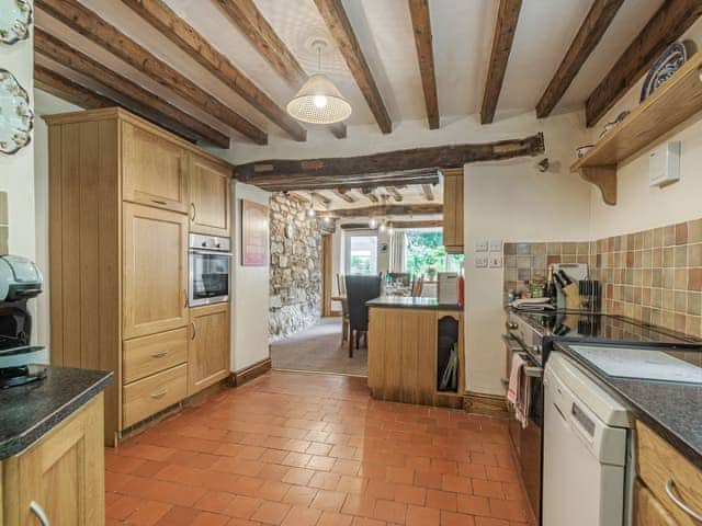 Kitchen | Cynynion Uchaf, Oswestry