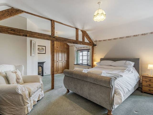 Master bedroom | Cynynion Uchaf, Oswestry