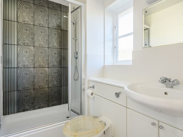 Shower room | Cherry Blossom Place, Tiptree