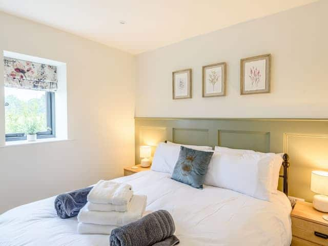 Double bedroom | The Dovecote, Thornton Le Fen, near Boston