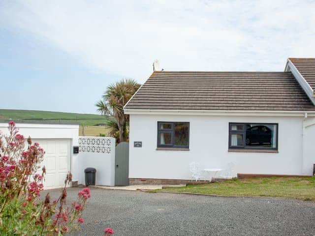 Exterior | Oceans, Widemouth Bay