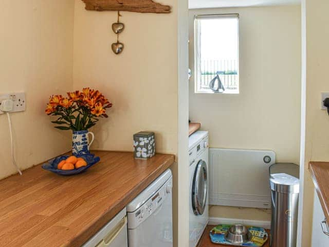 Kitchen | Pakefield Seaview Cottage, Lowestoft