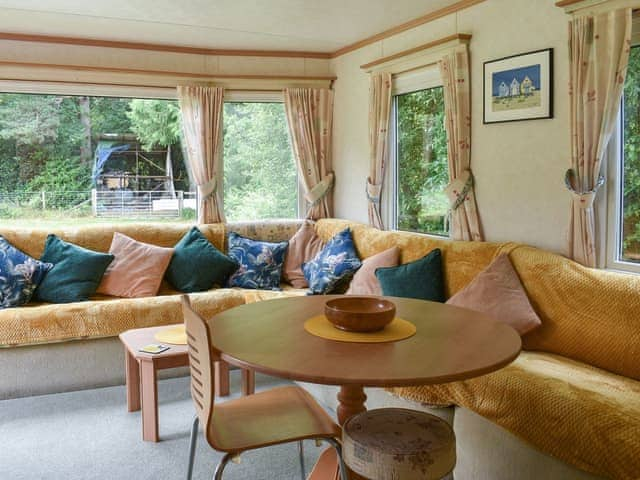 Dining Area | Spinney Retreat, Romsey