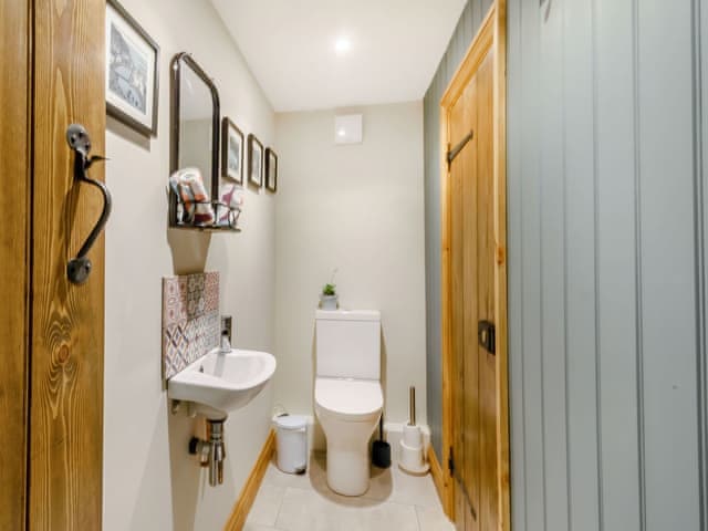 Bathroom | 1 Chapel Terrace, Pickering