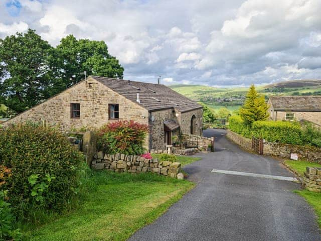 Stunning country cottage set in the beautiful Lancashire counrtyside. | Hollin Bank Cottage, Salterforth, near Barnoldswick