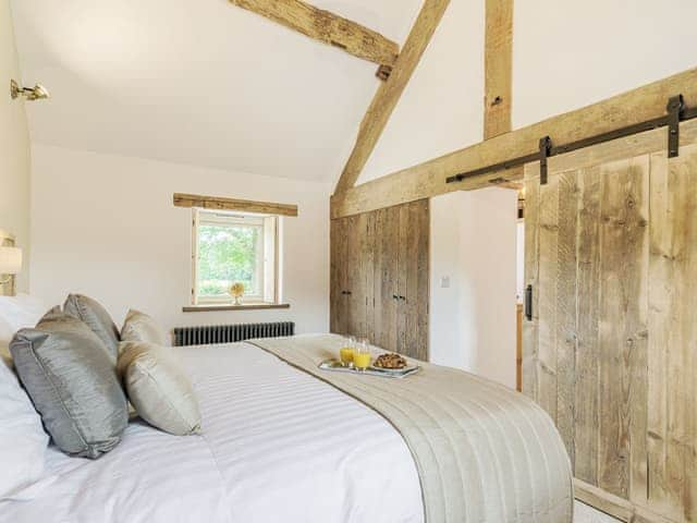 Double bedroom | Riverside Dairy - Carr View Farm, Thornhill, Hope Valley