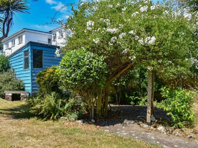 Garden | Garden Flat, Ryde and Seaview 