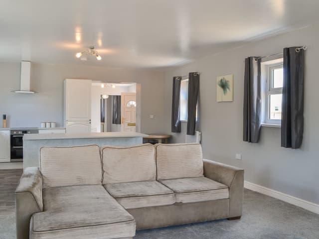 Open plan living space | Dotterel Cottage - Dotterel Holiday Homes, Reighton