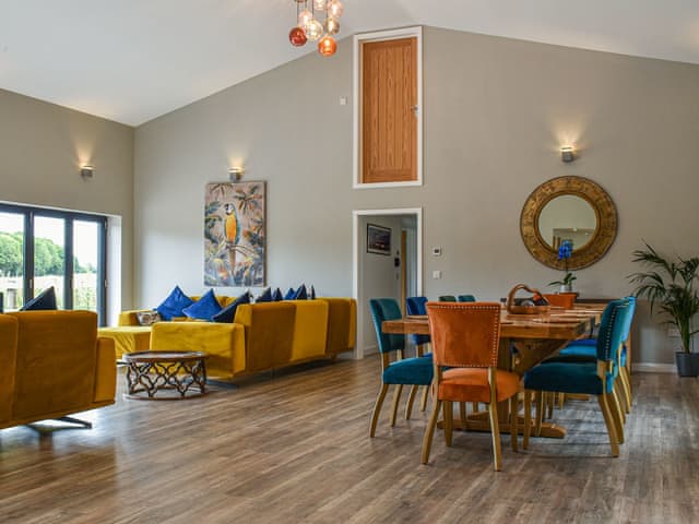 Open plan living space | Dodds Barn, Diss