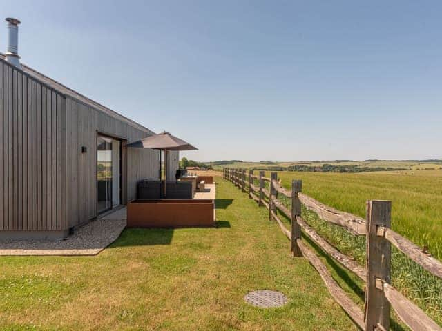 Outdoor area | The Gallops - Ilsley Farm Barns, East Ilsley, near Newbury