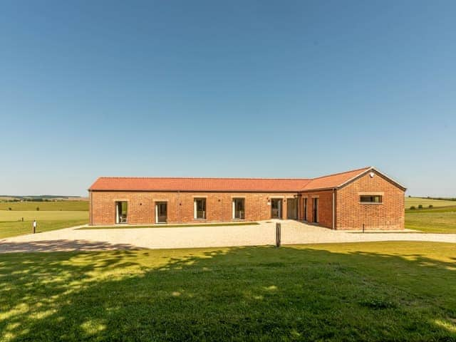 Exterior | Ilsley Farm Barns- The Downs - Ilsley Farm Barns, East Ilsley, near Newbury