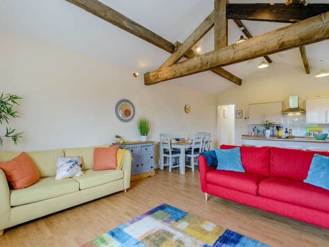 Open plan living space | Courtyard Cottage - Middle Bank Top Farm Cottages, Lumb