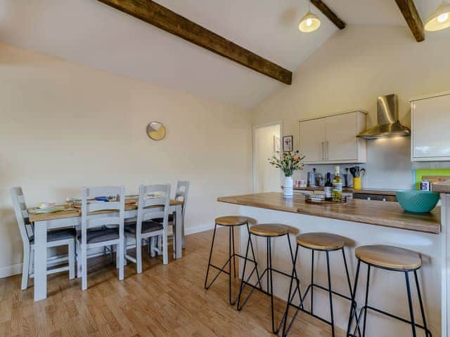 Dining Area | Courtyard Cottage - Middle Bank Top Farm Cottages, Lumb