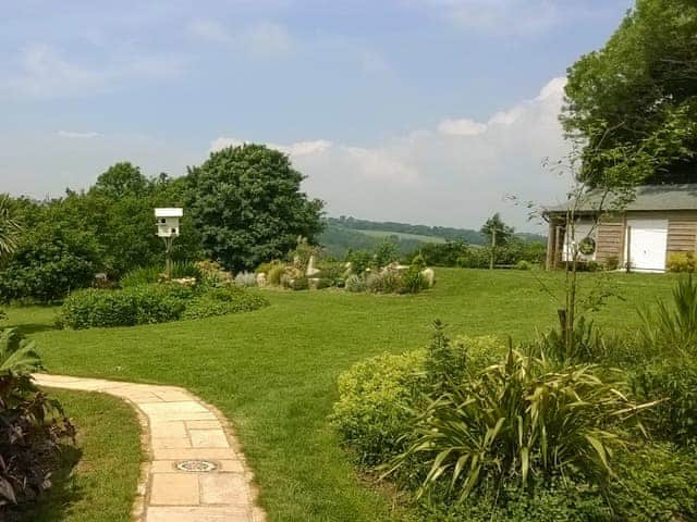 Garden | Stable End - Peregrine Hall Cottages, Lostwithiel