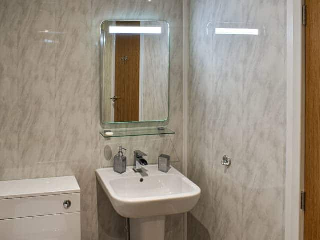 Shower room | Grange Garth Cottage, Naburn, near York