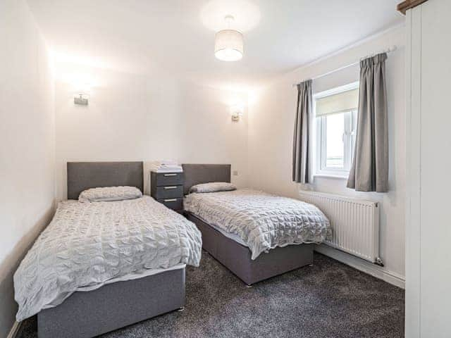 Twin bedroom | Six - Ivy Farm, Lytham