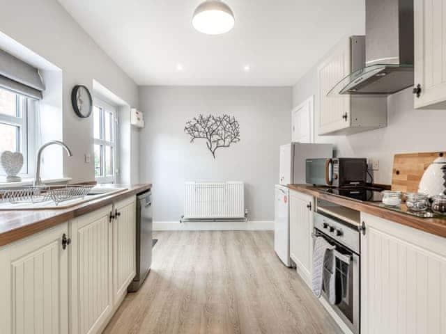 Kitchen | The Annexe @Hornsland Barn, Frampton West