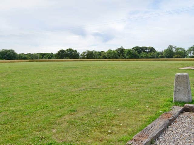 Surrounding area | Skylarks&rsquo; Nest - Manor Farm Barns, Witton, near Happisburgh