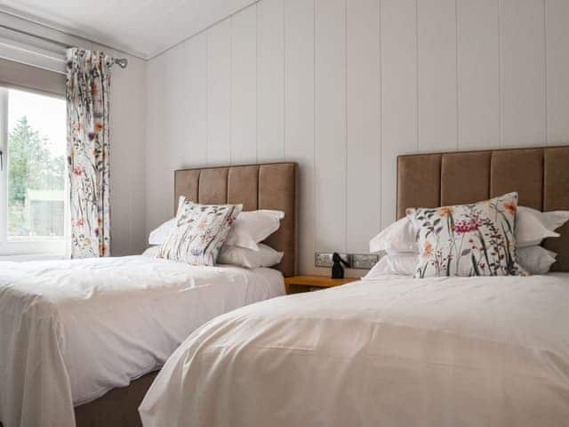 Twin bedroom | The Alpaca Lodge, Rowrah, near Cockermouth