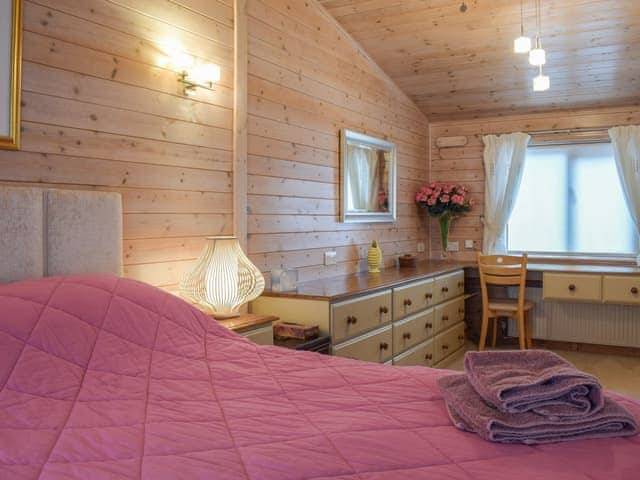 Double bedroom | Lodge 5, Bridgnorth