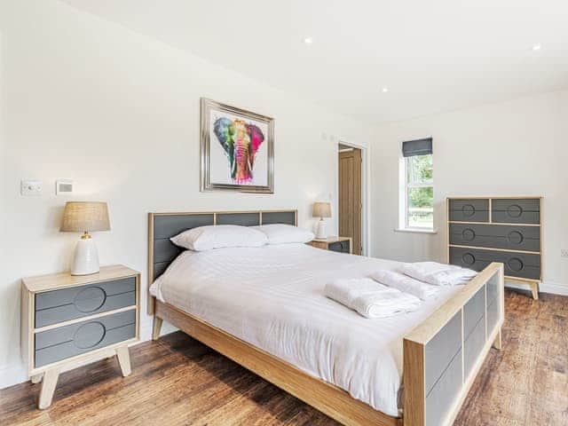 Double bedroom | Kings Lodge - Beech Farm Barns, Neatishead