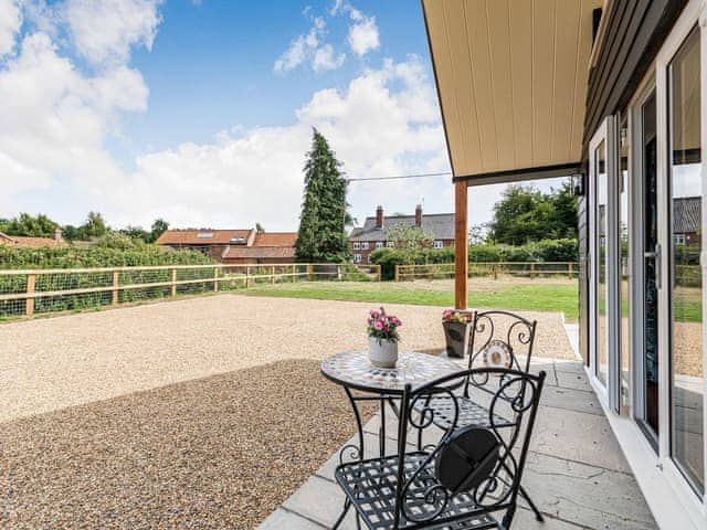 Outdoor area | Kings Lodge - Beech Farm Barns, Neatishead