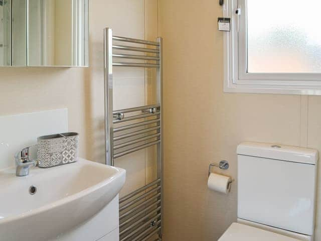 Bathroom | Sunshine Retreat, Sewerby