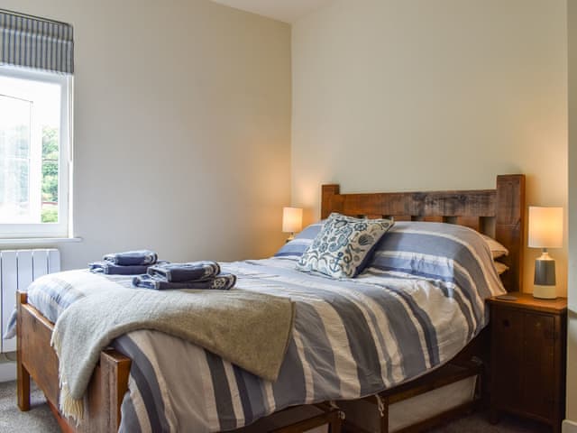 Double bedroom | Binks, Skinningrove, near Saltburn-by-the-Sea