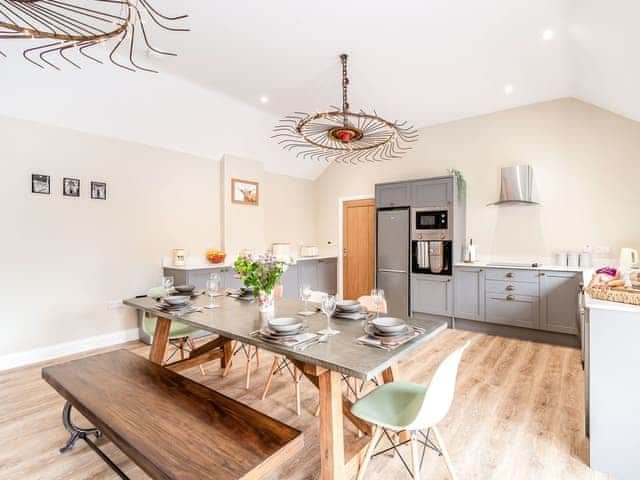 Dining Area | Cattle Crush Cottage - Brian&rsquo;s Barns, Skerne, near Driffield